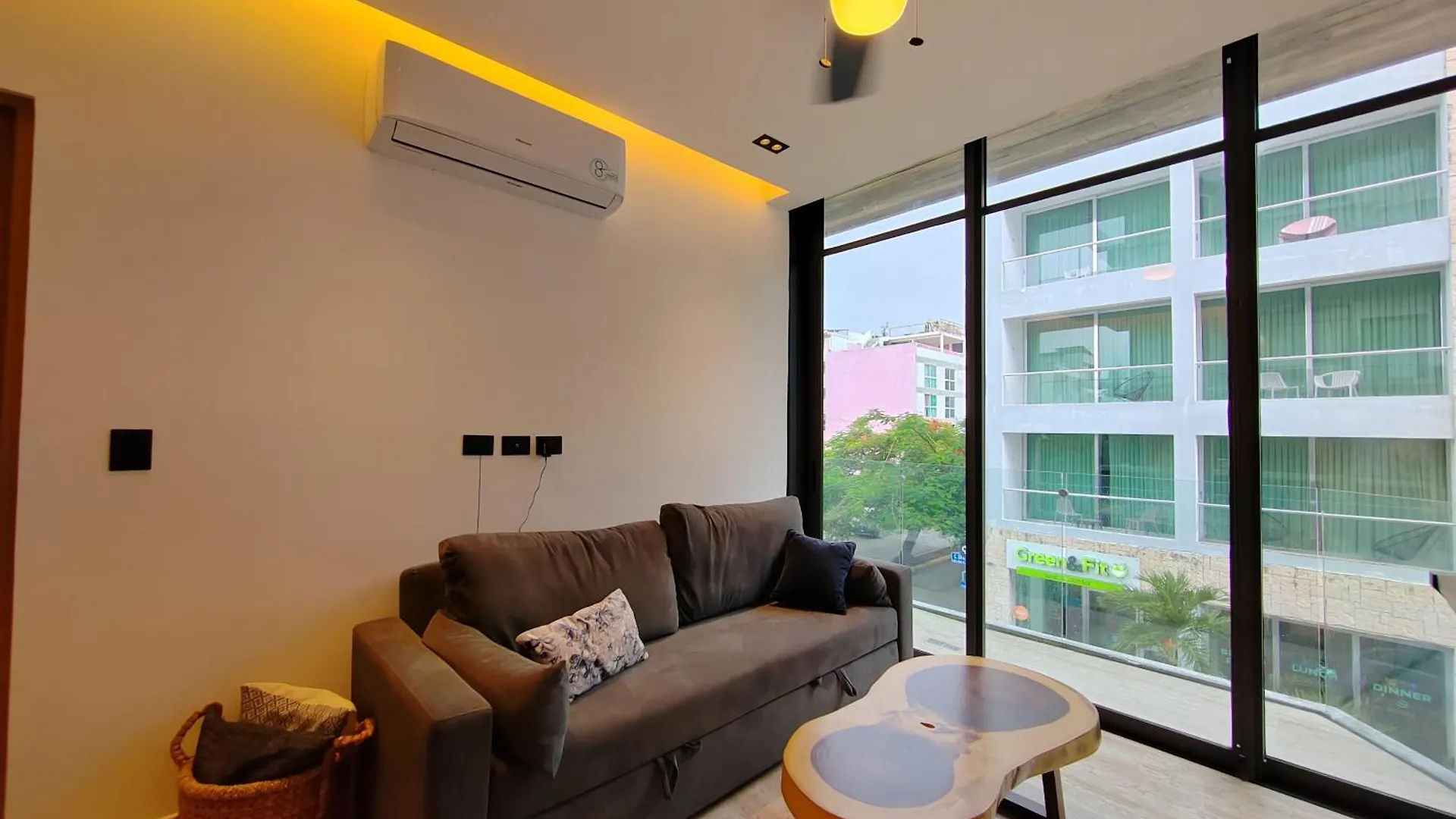 Apartment 2Br Steps Away From 5Ta, Pool, Lundry & Gym By Yeah Playa del Carmen Mexico