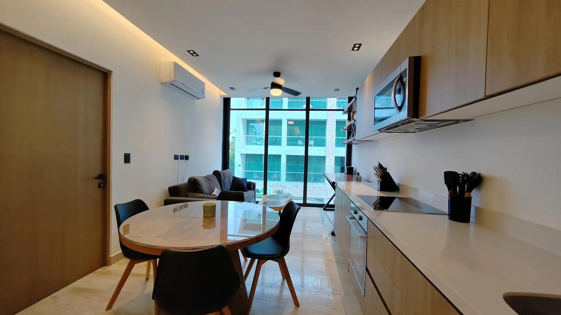 Apartment 2Br Steps Away From 5Ta, Pool, Lundry & Gym By Yeah Playa del Carmen